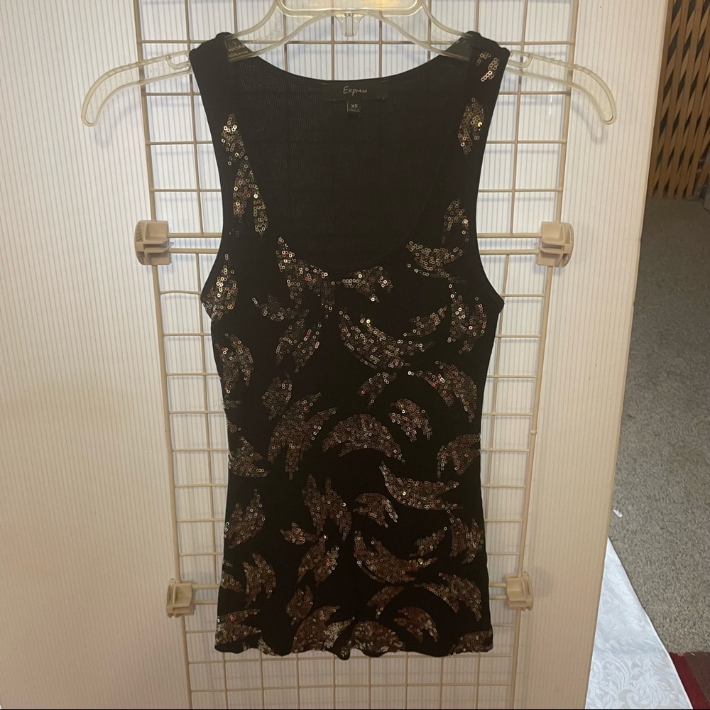 5 for $25* Express Tank Top